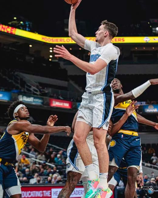 始终是一项 始终是一项